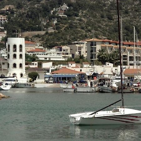 Marina Beach Aiguadolc Sitges Bagian luar foto