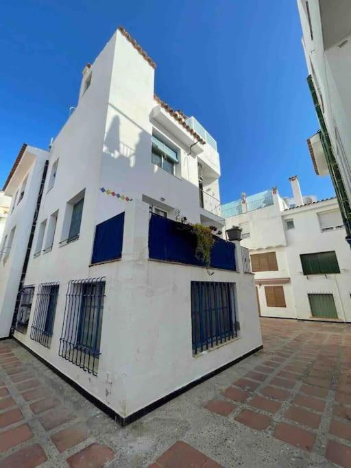 Marina Beach Aiguadolc Sitges Bagian luar foto