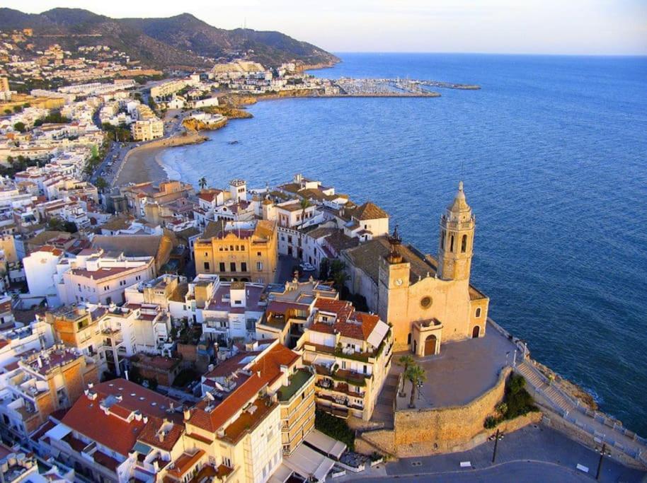 Marina Beach Aiguadolc Sitges Bagian luar foto