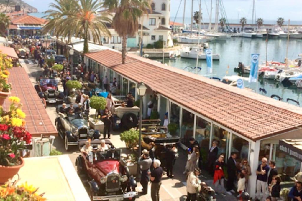 Marina Beach Aiguadolc Sitges Bagian luar foto
